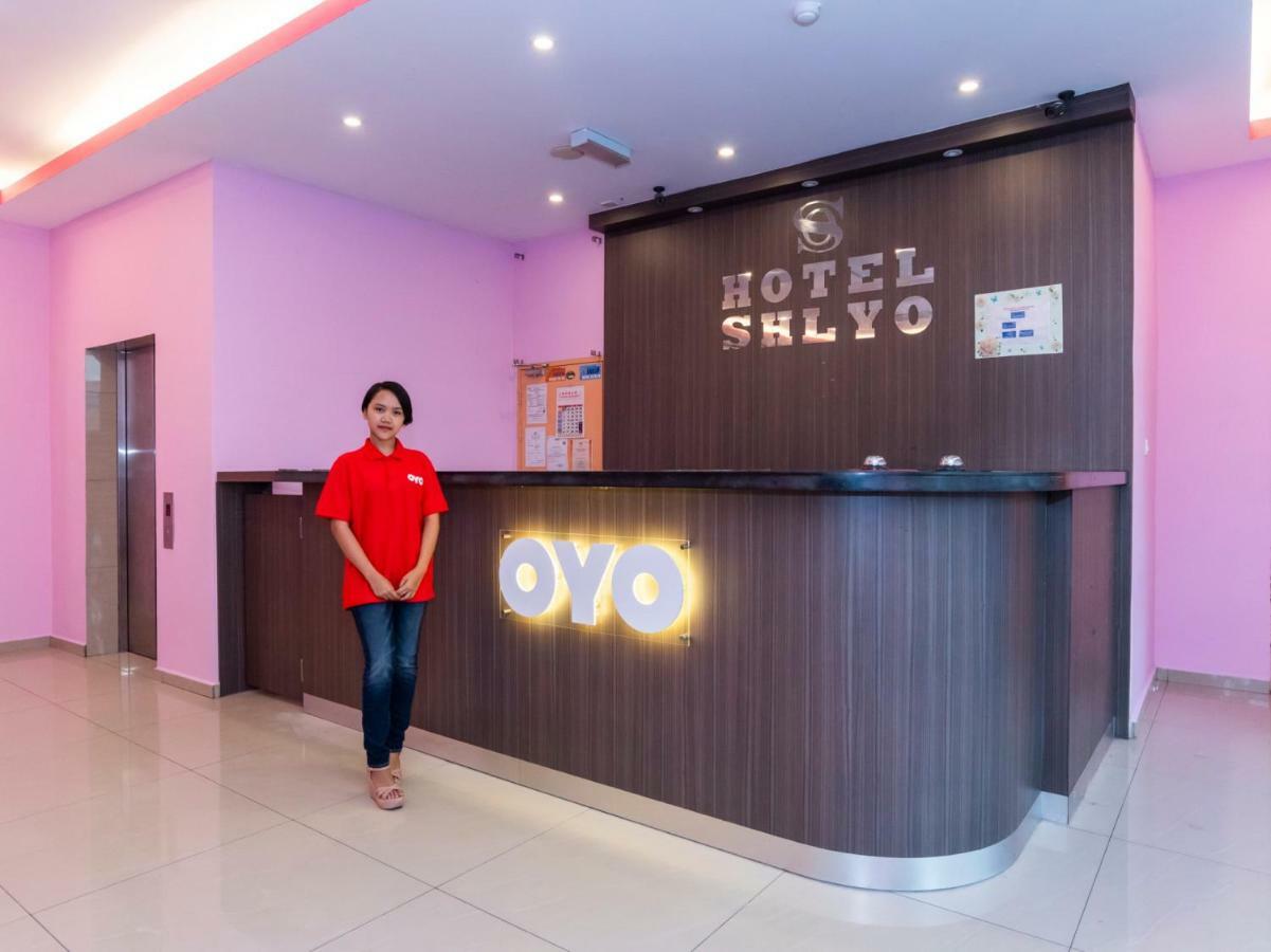 OYO 1172 Hotel Shlyo Nusajaya  Exterior foto